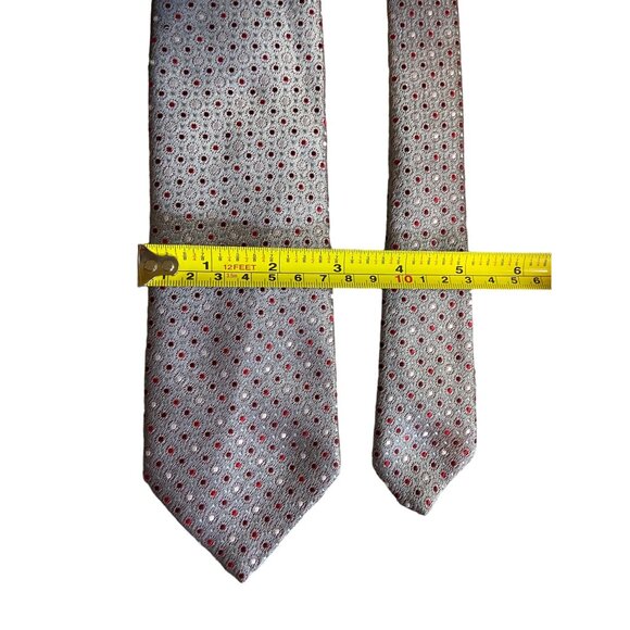 Wembley Mens Neck Tie Silver Red Polka Dot Retro Dad Gift Corpcore - Picture 4 of 4